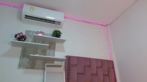 DAFNNE online show from 03-07-25, 12:12