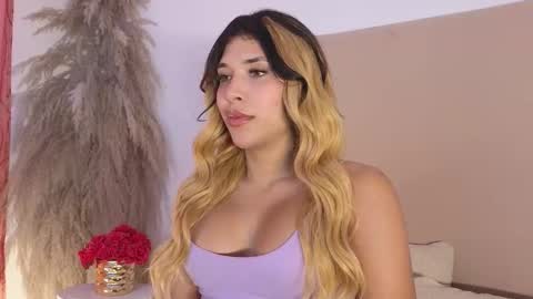 Snapshot of dahiana_prenss chatting on 10-29-25, 07:26 Dahiana online show from 10-29-25, 07:26