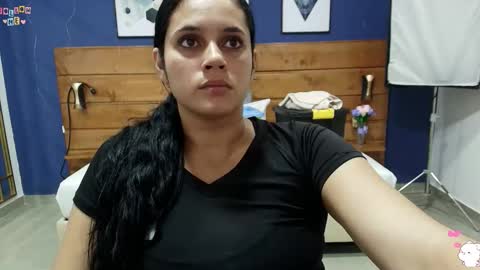  Dahiana  online show from 09-11-25, 07:58