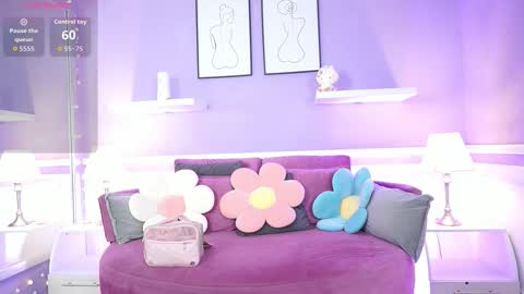 Snapshot of dahliagraey chatting on 03-14-26, 11:37 Dahlia Grey online show from 03-14-26, 11:37