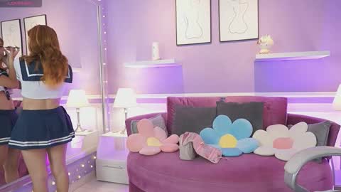 Snapshot of dahliagraey chatting on 03-19-26, 11:36 Dahlia Grey online show from 03-19-26, 11:36