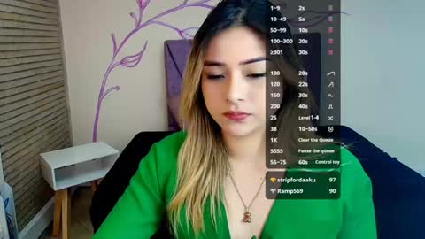 Snapshot of dahliamoore chatting on 12-03-24, 03:22 Dahlia online show from 12-03-24, 03:22