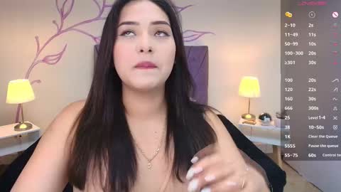 Snapshot of dahliamoore chatting on 11-15-25, 08:49 Dahlia online show from 11-15-25, 08:49