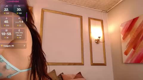 Snapshot of dahliavex_ chatting on 11-11-25, 11:21 Dahlia online show from 11-11-25, 11:21