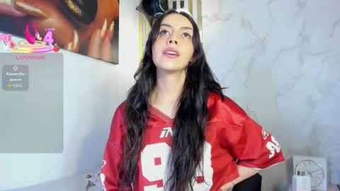 Snapshot of dahliavex_ chatting on 11-25-25, 11:54 Dahlia online show from 11-25-25, 11:54