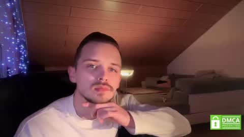 Snapshot of daimon_hall chatting on 02-13-25, 12:13 Daimon online show from 02-13-25, 12:13