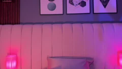 daimondpink online show from 10-26-25, 03:45