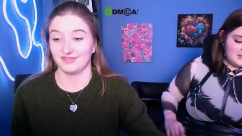 Little Di online show from 10-08-25, 12:08