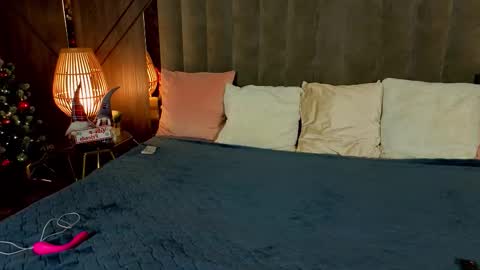 daisydelight_ online show from 01-12-26, 12:05