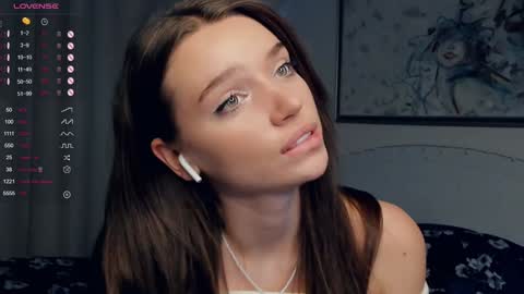 Naomi online show from 01-15-25, 01:09