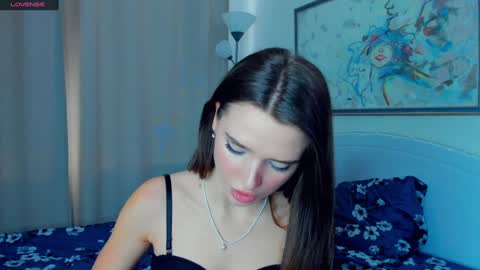 Naomi online show from 01-19-25, 08:39