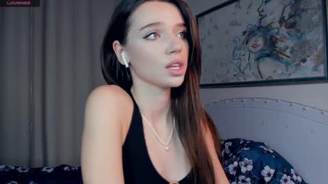 Naomi online show from 01-20-25, 08:19