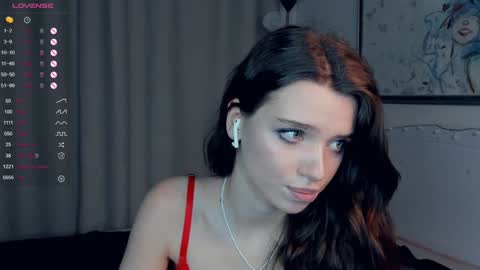 Naomi online show from 01-25-25, 02:03