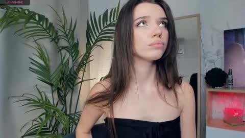 Naomi online show from 02-22-25, 03:12