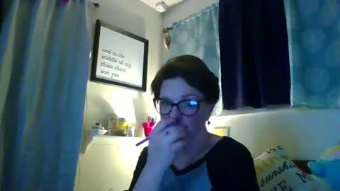 Snapshot of daisylays chatting on 01-13-25, 05:23 daisy online show from 01-13-25, 05:23