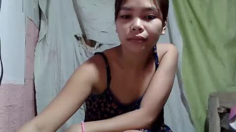 Snapshot of daisymuffinx chatting on 11-15-25, 03:08 Daisy online show from 11-15-25, 03:08