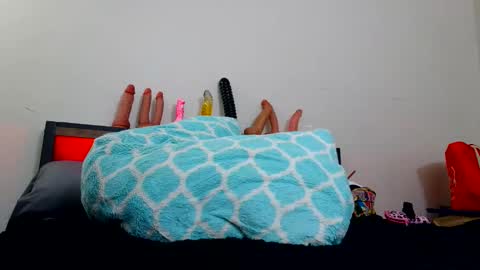 Snapshot of daisywylde chatting on 10-27-25, 04:11 Daisy Wylde online show from 10-27-25, 04:11