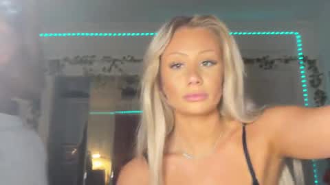 Snapshot of daisyy888 chatting on 02-20-25, 04:28 daisy online show from 02-20-25, 04:28