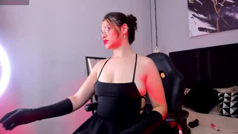 Dakhota online show from 11-09-25, 04:22