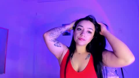 dakostelee1_ online show from 11-11-25, 10:54