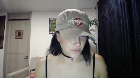 Snapshot of dakota01_ chatting on 01-14-25, 03:11 IG dakotasofiaa online show from 01-14-25, 03:11