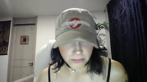 Snapshot of dakota01_ chatting on 01-14-25, 06:13 IG dakotasofiaa online show from 01-14-25, 06:13