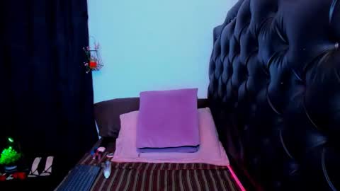 Rosse  online show from 10-17-25, 10:34