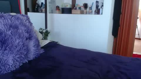 Snapshot of dakota_dark_ chatting on 01-15-25, 02:56 Dakota online show from 01-15-25, 02:56