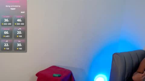    online show from 11-08-25, 08:07