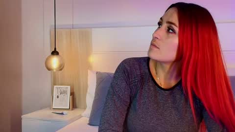 Snapshot of dakota_megan chatting on 10-22-25, 03:01 Dakota-Megan online show from 10-22-25, 03:01