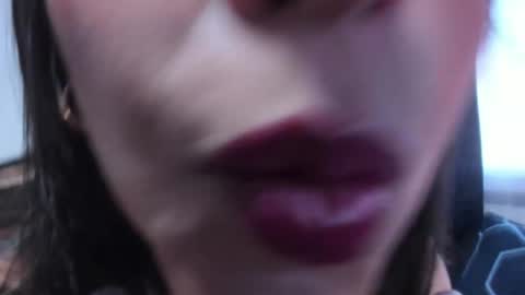 Dakotaagray online show from 11-08-25, 11:10