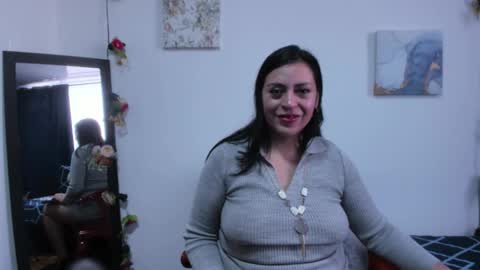 Dakotaagray online show from 11-09-25, 12:36