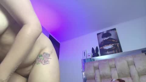 dakotarobbins_ online show from 11-19-25, 08:53