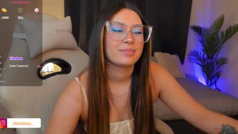 Snapshot of dakottaa__ chatting on 02-07-26, 11:41 dakottaa__ online show from 02-07-26, 11:41