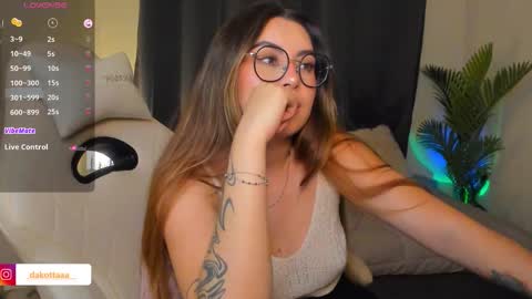 Snapshot of dakottaa__ chatting on 03-05-26, 12:39 dakottaa__ online show from 03-05-26, 12:39