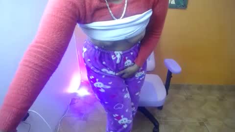 daleska_delicious1 online show from 02-12-25, 12:55