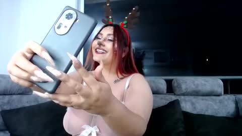 Snapshot of dalia_corrs0 chatting on 11-01-25, 02:57 online show from 11-01-25, 02:57