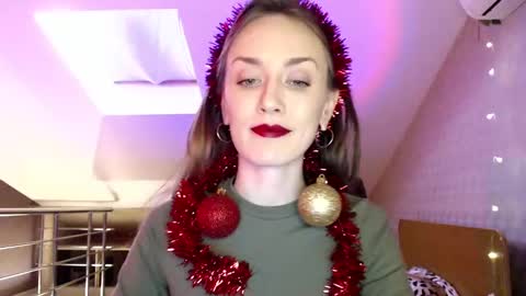 Dalia  online show from 12-19-24, 10:34