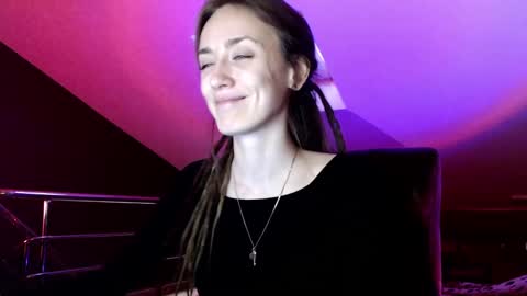 Dalia  online show from 01-17-25, 10:11