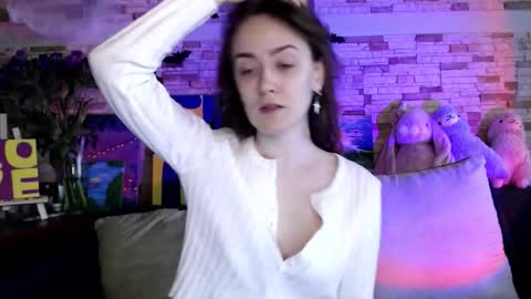 Dalia  online show from 11-11-25, 09:20