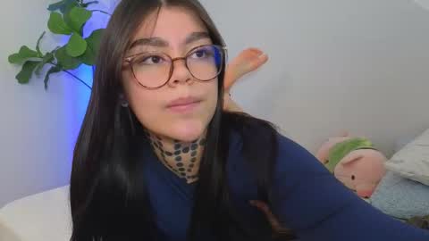 Snapshot of daliapunkt chatting on 12-13-25, 09:31 Dalia online show from 12-13-25, 09:31