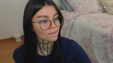 Snapshot of daliapunkt chatting on 03-04-26, 11:00 Dalia online show from 03-04-26, 11:00