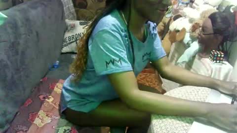 Dali online show from 11-06-25, 03:51