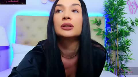 daliyaa_ online show from 11-18-25, 12:42