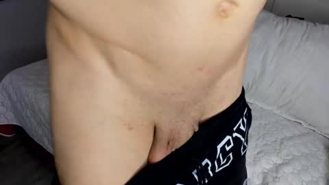 Dallas whitee online show from 02-18-26, 08:38