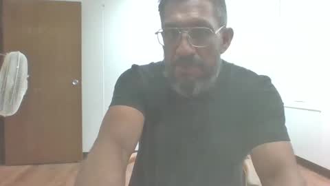 alex online show from 09-25-25, 01:37