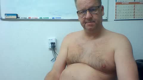 Snapshot of dallastxguy74 chatting on 12-12-24, 04:48 dallastxguy74 online show from 12-12-24, 04:48
