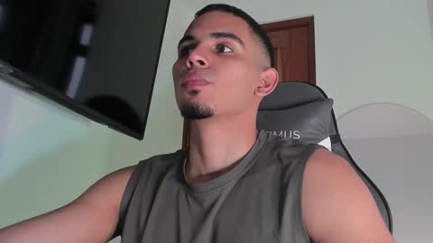 Snapshot of dalton111_ chatting on 11-04-25, 12:04 Dalton online show from 11-04-25, 12:04