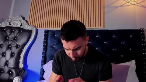 dalton_white online show from 09-17-25, 07:37