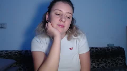 Snapshot of dalyana22 chatting on 11-12-25, 10:41 Maria online show from 11-12-25, 10:41